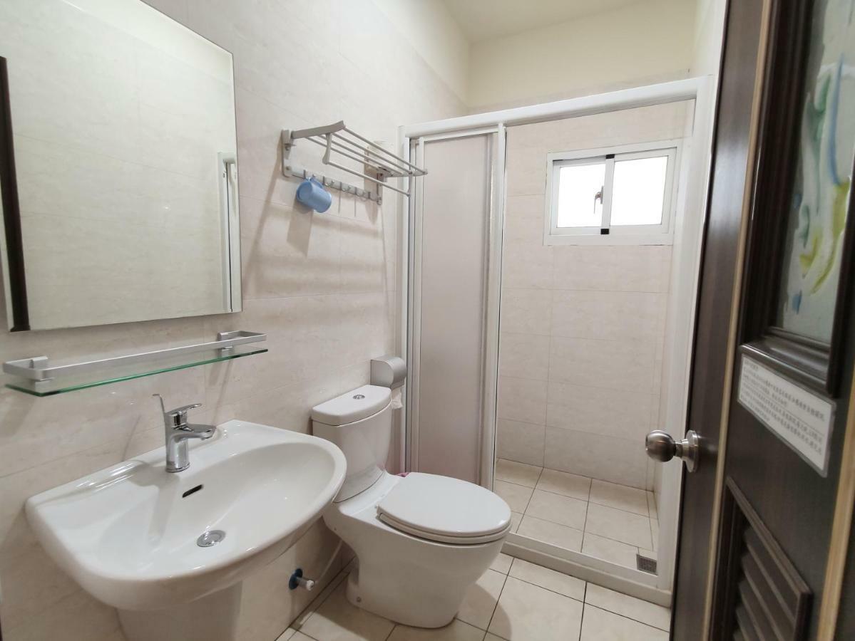 Feng Homestay Zhongpu Εξωτερικό φωτογραφία